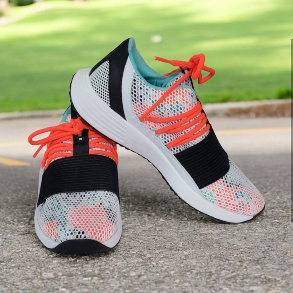 UNDER ARMOUR | Shoes